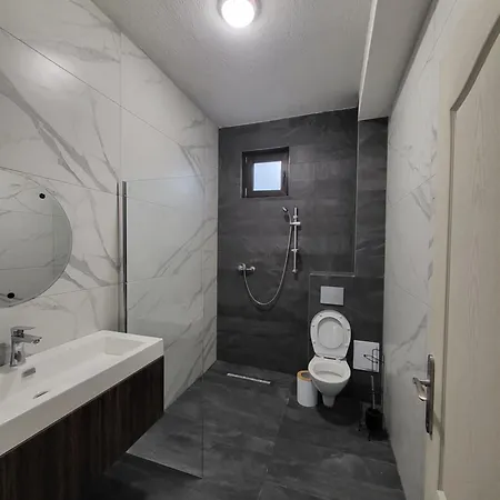 Paradis Costinesti Apartment *